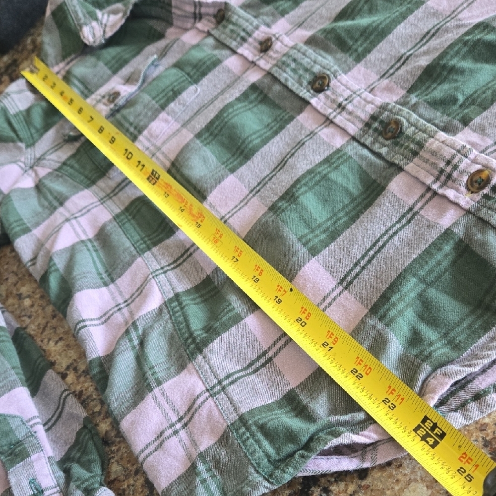 Carhartt Green and White Plaid Shirt - Picture 7 of 9